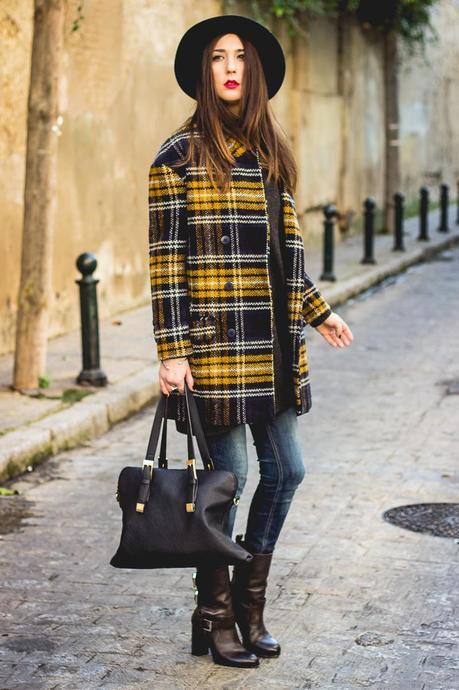 MUSTARD PLAIDS