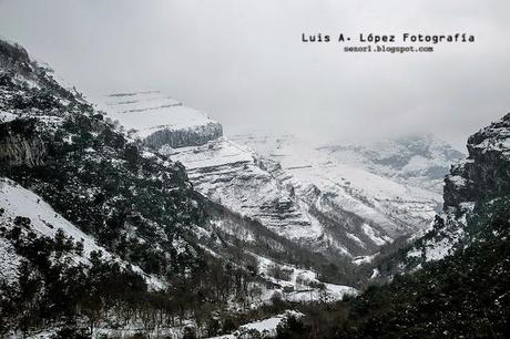 Paredes Nevadas: Valle del Asón II