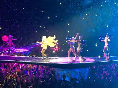 CONCIERTO LADY GAGA. ArtRAVE Barcelona 2014.