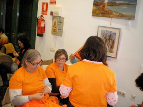 Tejiendo la Ciudad. VII Acción. En contra de la Violencia de género. Alameda de Hércules