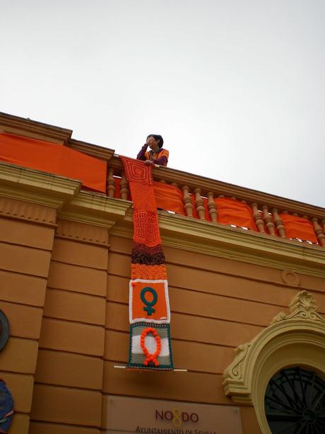 Tejiendo la Ciudad. VII Acción. En contra de la Violencia de género. Alameda de Hércules