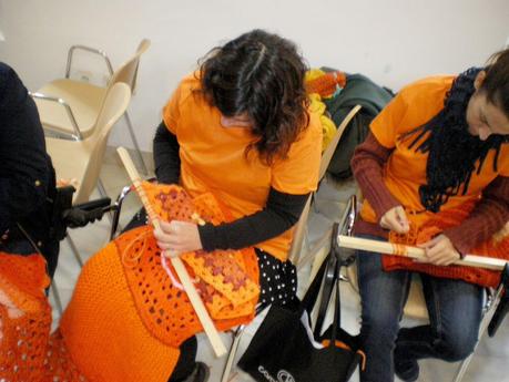 Tejiendo la Ciudad. VII Acción. En contra de la Violencia de género. Alameda de Hércules