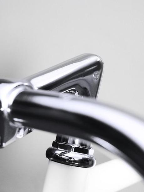 Revisa tu potencia de forma que no que siempre este firmemente sujeta a tu bicicleta. 