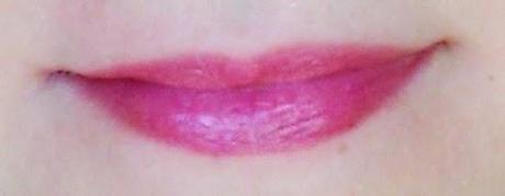 DISFRUTA EL LUJO CON LAS NUEVAS BARRAS DE LABIOS ICONIC DE GIORDANI GOLD ORIFLAME