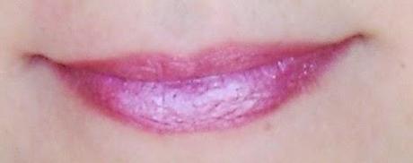 DISFRUTA EL LUJO CON LAS NUEVAS BARRAS DE LABIOS ICONIC DE GIORDANI GOLD ORIFLAME