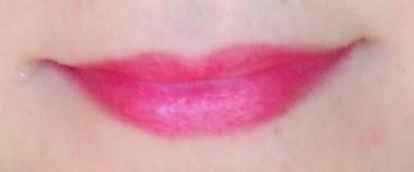 DISFRUTA EL LUJO CON LAS NUEVAS BARRAS DE LABIOS ICONIC DE GIORDANI GOLD ORIFLAME