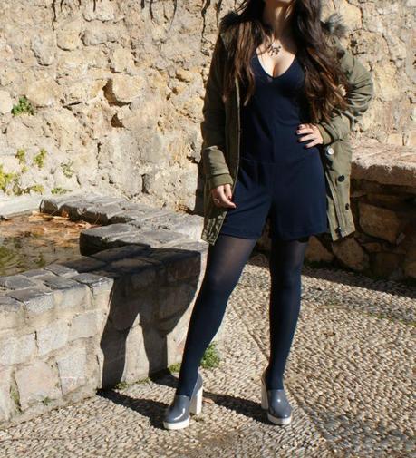 look con mono navy