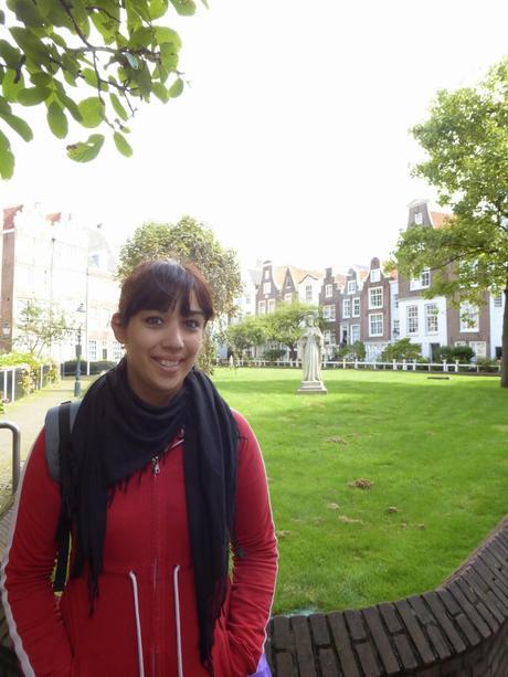 Día 14: Ámstredam (Nieuwe Kerk – Begijnhof – Mercado de las Flores – De Pijp – Pequeño Barrio Rojo – Esclusas De 1674 – Puente De Las Hermanas – Canal de los 7 Puentes)