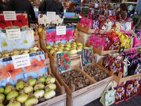 Día 14: Ámstredam (Nieuwe Kerk – Begijnhof – Mercado de las Flores – De Pijp – Pequeño Barrio Rojo – Esclusas De 1674 – Puente De Las Hermanas – Canal de los 7 Puentes)