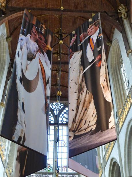 Día 14: Ámstredam (Nieuwe Kerk – Begijnhof – Mercado de las Flores – De Pijp – Pequeño Barrio Rojo – Esclusas De 1674 – Puente De Las Hermanas – Canal de los 7 Puentes)