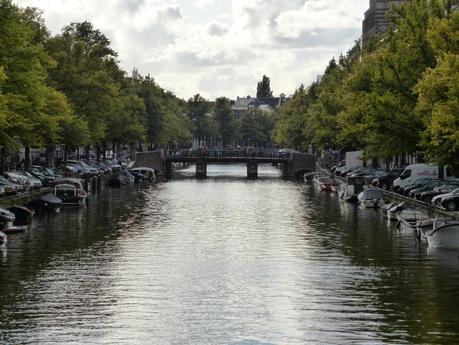 Día 14: Ámstredam (Nieuwe Kerk – Begijnhof – Mercado de las Flores – De Pijp – Pequeño Barrio Rojo – Esclusas De 1674 – Puente De Las Hermanas – Canal de los 7 Puentes)