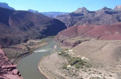 ¿Qué es el rafting? ¡Vive una experiencia increíble!