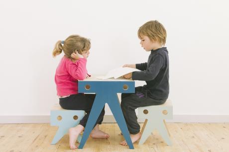 Nimio, muebles que tienen alma nimio_the_walrus_family_08_156_lr