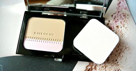 NOVEDAD | FONDO DE MAQUILLAJE COMPACTO TEINT COUTURE DE GIVENCHY.