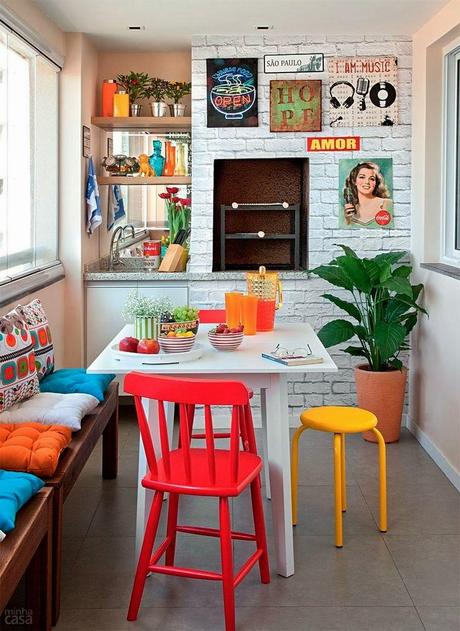 Cómo dar un toque industrial a la decoración con carteles publicitarios