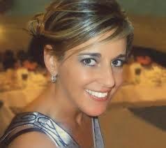 Conozcamos a Yolanda Revuelta - Autora Ari