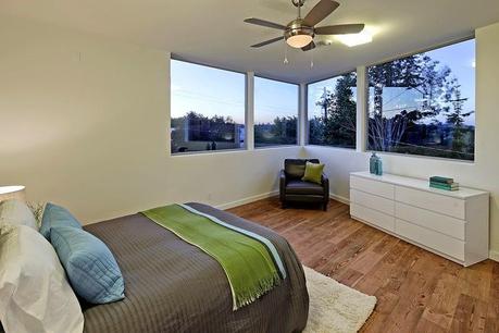 Vivienda Solar Minimalista