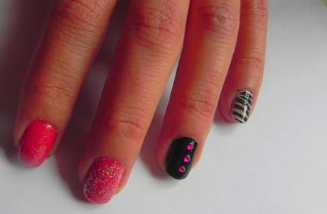 Fucsia y negro con BH Cosmetics (Look, manicura y outfit)