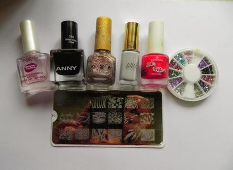 Fucsia y negro con BH Cosmetics (Look, manicura y outfit)