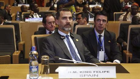 UN REY DE CUMPLEAÑOS EN LA UNIÓN AFRICANA UN REY DE CUMPLEAÑOS EN LA UNIÓN AFRICANA