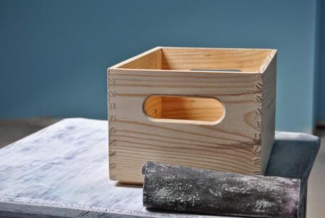 Teñir y pintar una caja para el té