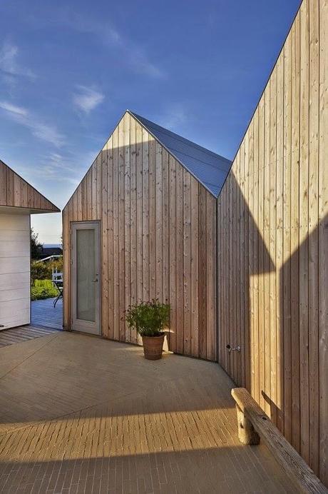 Diseño de casetas que en conjunto crean una vivienda de verano en Dinamarca