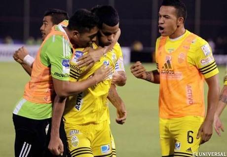 El Deportivo Táchira avanzó a fase de grupos en Libertadores imageRotate