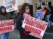 EEUU: católicos evangélicos unen contra matrimonio