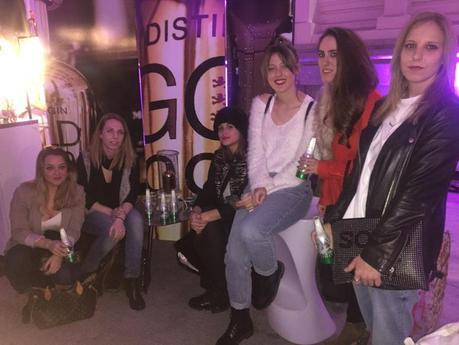 MFSHOW Day I: Poe & Jorge Acuña FW15 Image and video hosting by TinyPic