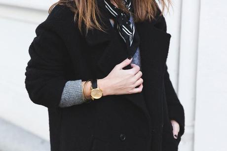 Scarf-Bandana-Ripped_Jeans-Leopard_Boots-Sita_Murt_Coat-Outfit-Street_Style-Collage_Vintage-40