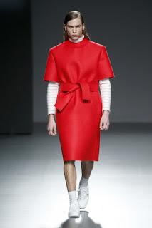 Xavi Reyes nos lleva a un mundo futurista en la Samsung EGO