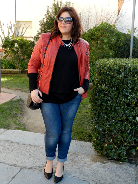 POWER CURVES Outfit · ¡Pallapupas al poder!