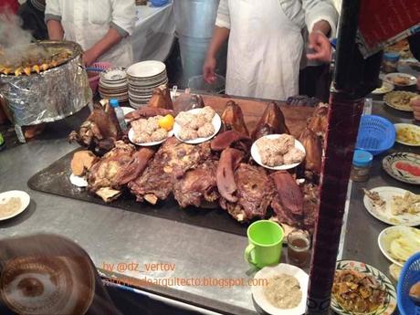 Plaza Djemaa El-Fnaa en Marrakech