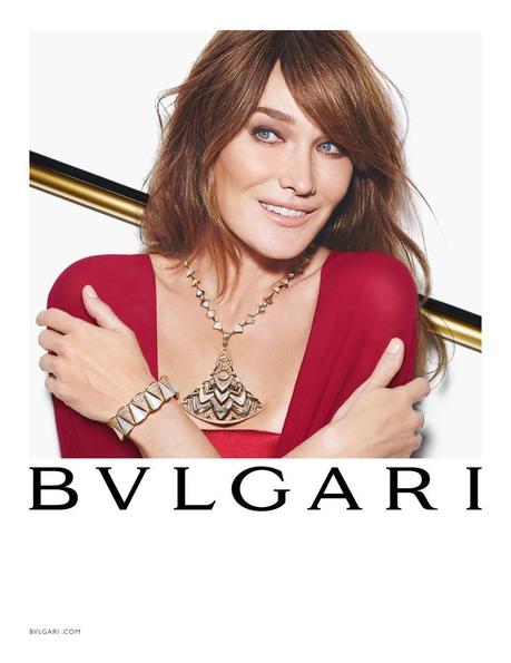 Carla Bruni sonríe para la campaña DIVA de BULGARI