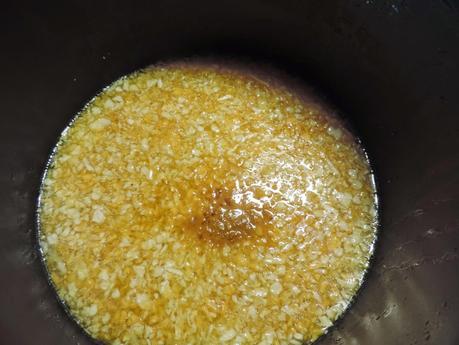 Sopa de col y calabaza en olla programable.