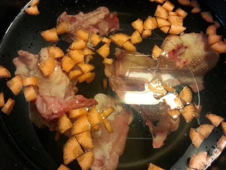 Sopa de col y calabaza en olla programable.