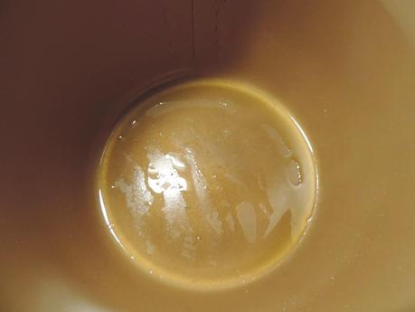 Guiso de albóndigas y patatas en olla programable.