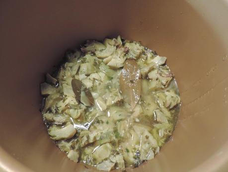 Alcachofas al limón en olla programable.