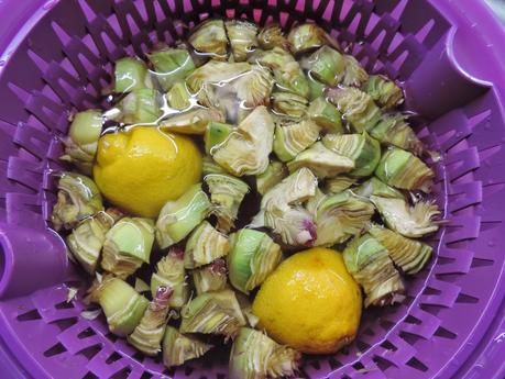 Alcachofas al limón en olla programable.