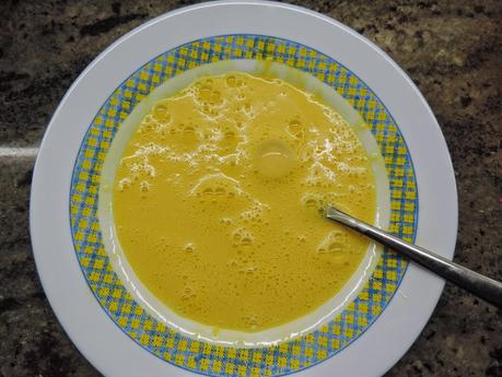 Tortilla de macarrones a la carbonara en olla programable.