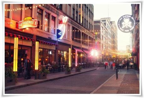 De compras por Cleveland, por @Loqllevelarubia