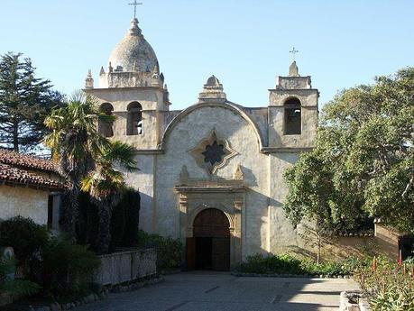 File:Carmel Mission - Entrance.JPG