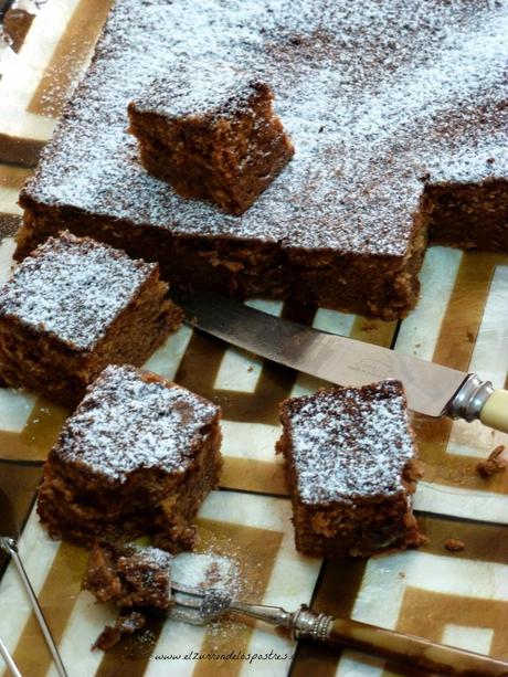 Bizcocho de Chocolate con Cerezas y Harina Teff