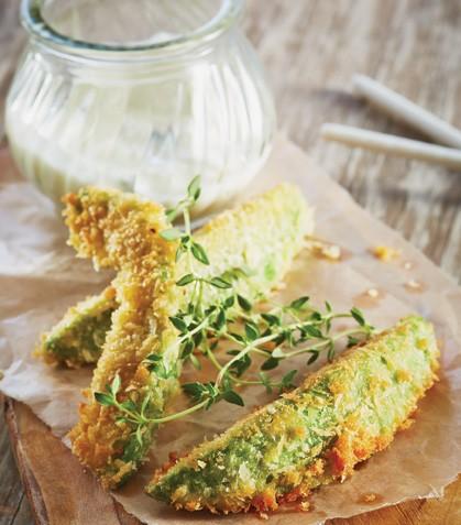 Aguacate empanizado con salsa tártara