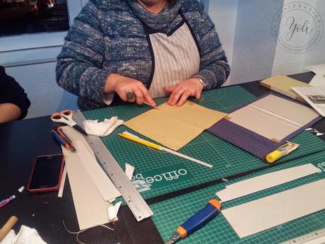 Taller de agenda con cierre de tapa.