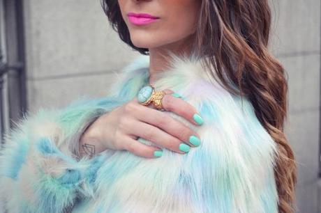 Benefit & Divinity 9