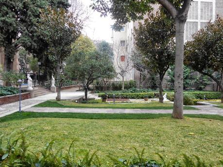 ELS JARDINS DE JULIO MUÑOZ RAMONET, C/ MUNTANER 290-282, EN LA BARCELONA D' ABANS, D' AVUI I DE SEMPRE...15-02-2015...!!!