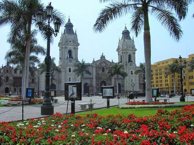 Catedral de Lima, Perú, La vuelta al mundo de Asun y Ricardo, round the world, mundoporlibre.com