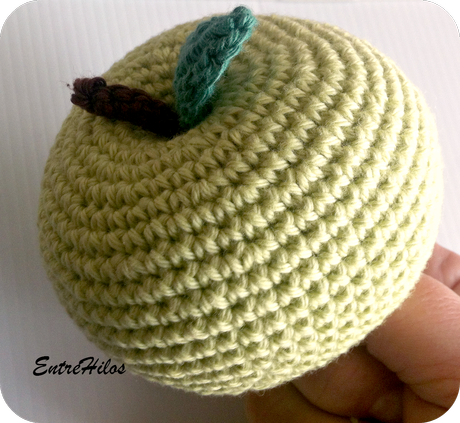 tutorial manzana amigurumi
