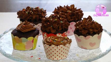 CUPCAKES DE DOBLE CHOCOLATE